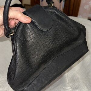 A & W Leather Duck Logo medium handbag